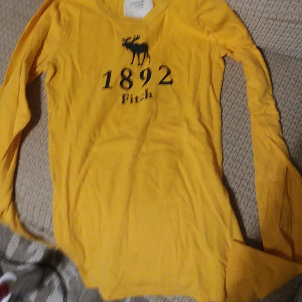 Abercrombie and Fitch long sleeve tee